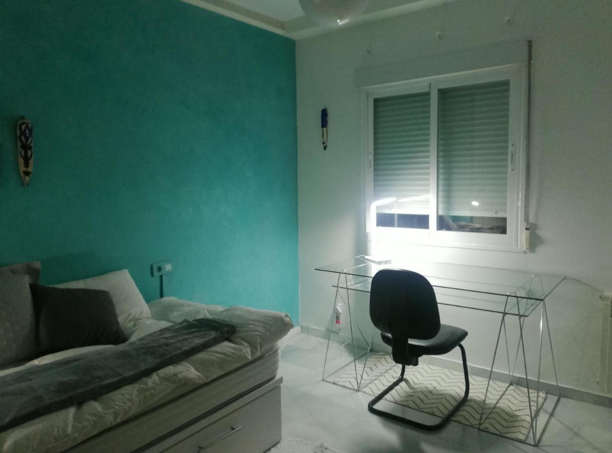Comfortable Single Bluing Room B&B Γρανάδα Εξωτερικό φωτογραφία