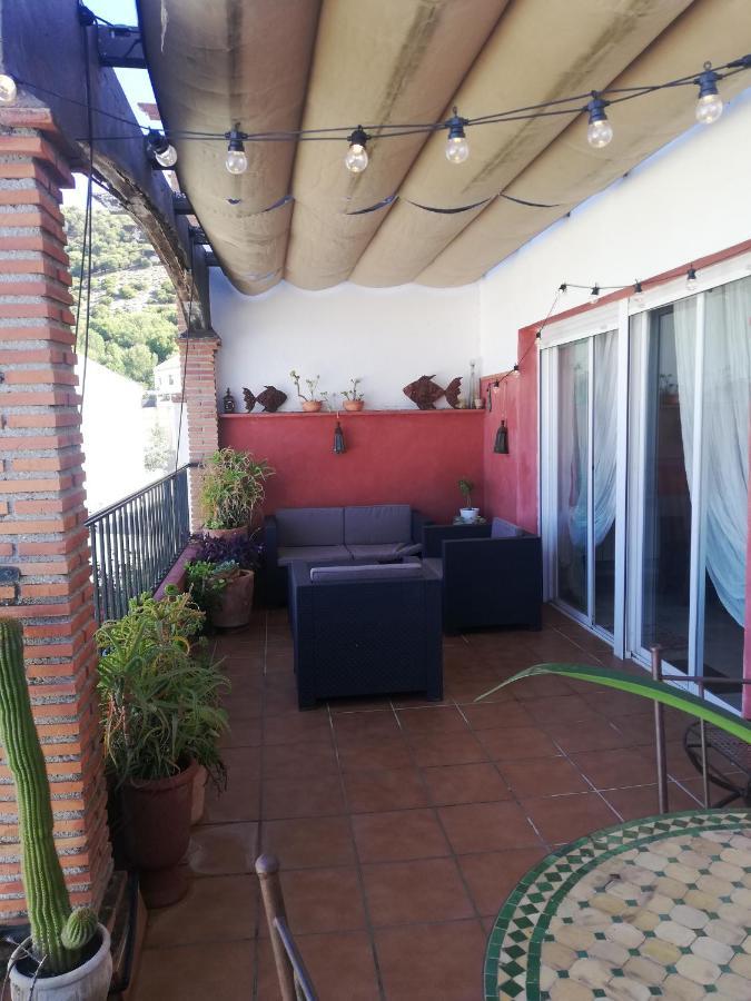Comfortable Single Bluing Room B&B Γρανάδα Εξωτερικό φωτογραφία
